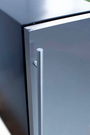 Summerset SSRFR-15S Outdoor Refrigerator: Sleek Stainless Steel Compact Fridge - Perfect for Patio Parties Refrigerator Summerset   