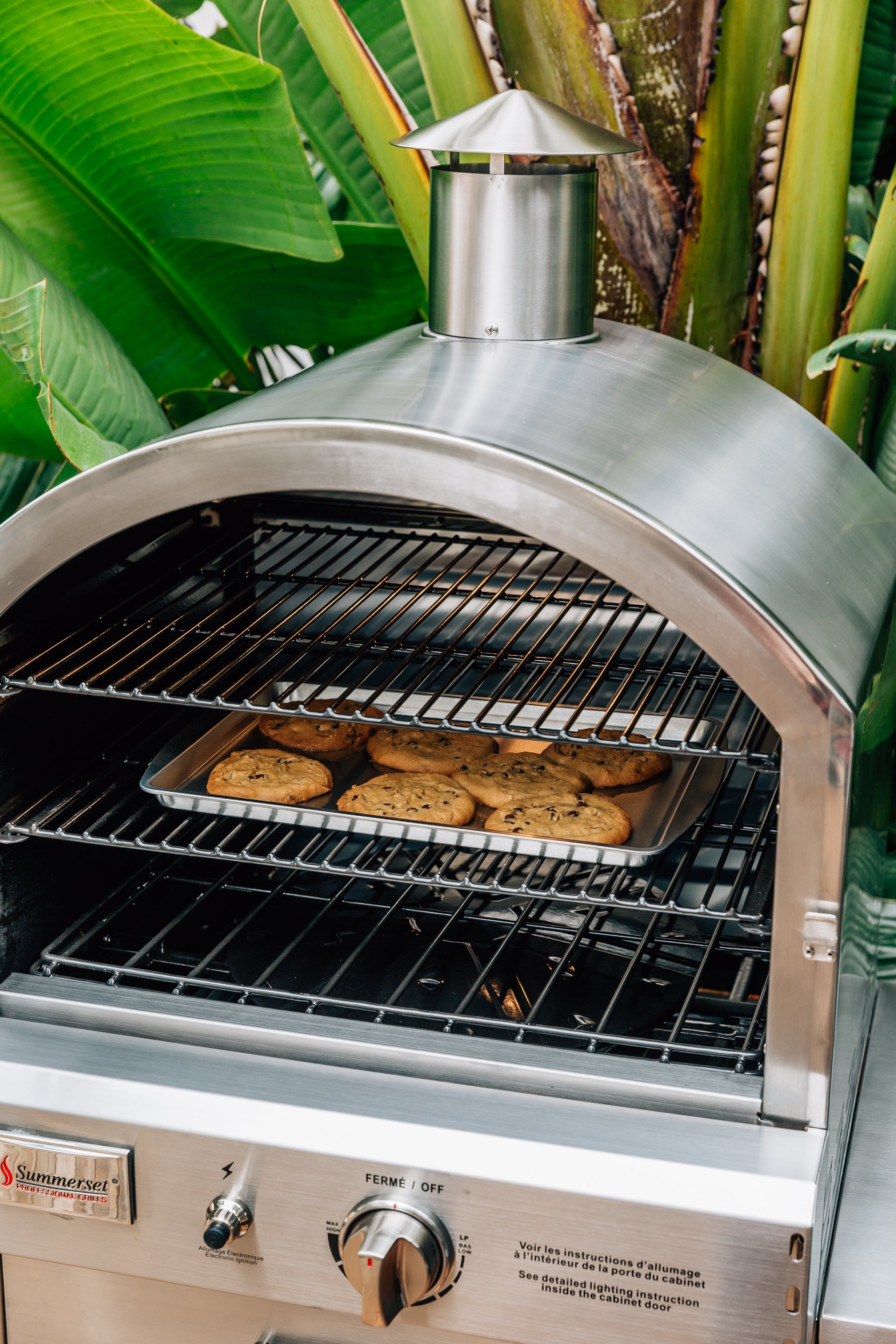 Summerset Outdoor Oven SS-OVFS-NG/LP: Premium Gas Pizza Oven for Perfect Backyard Entertaining Pizza Oven Summerset   