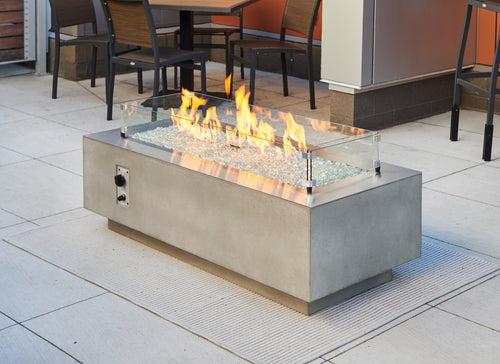 Outdoor Greatroom Fire Table