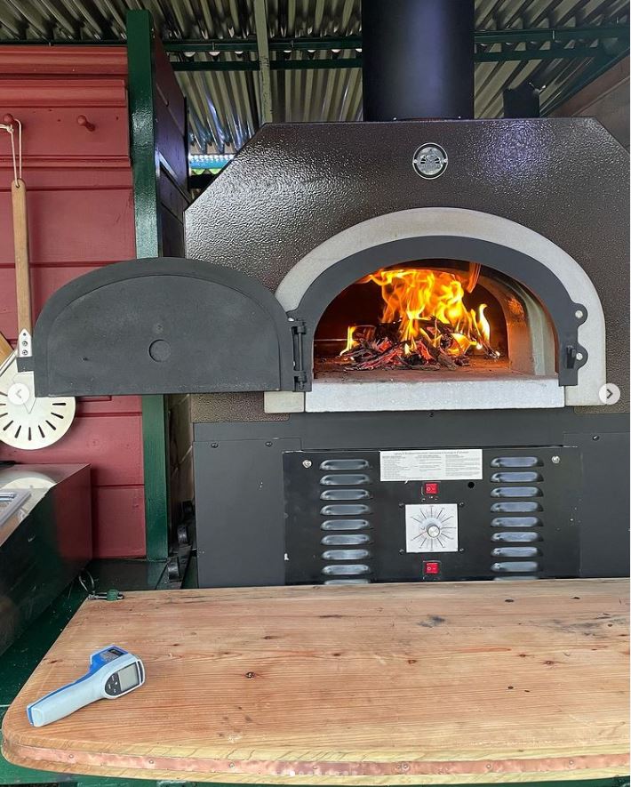 Chicago Brick Oven Hybrid Gas & Wood-Fired CBO-750 Countertop Pizza Oven with Skirt Pizza Oven Chicago Brick Oven (CBO)   