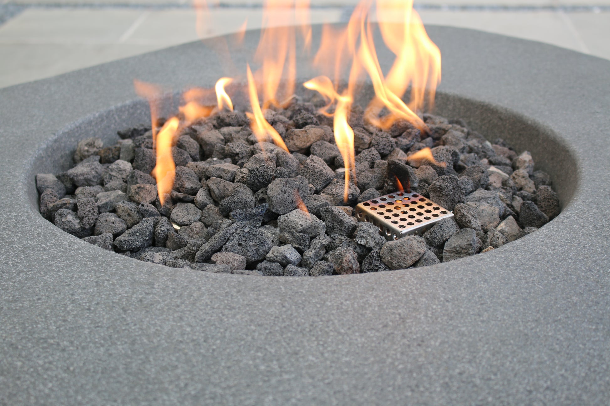 Elementi Columbia Boulder Concrete Gas Fire Table 43" Fire Pit Table Elementi   