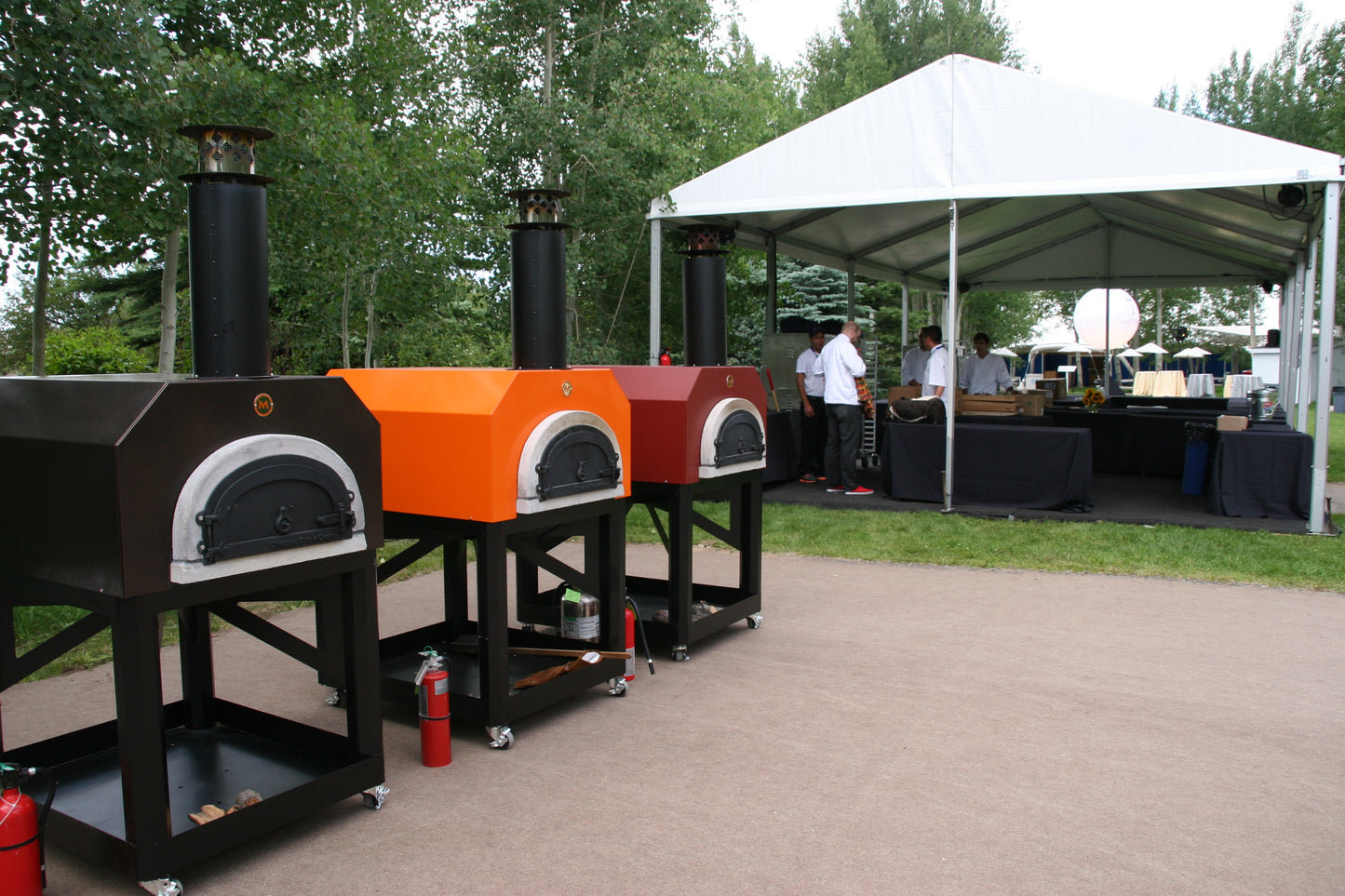 Chicago Brick Oven CBO-750 Hybrid Gas & Wood-Fired Pizza Oven On Stand Pizza Oven Chicago Brick Oven (CBO)   