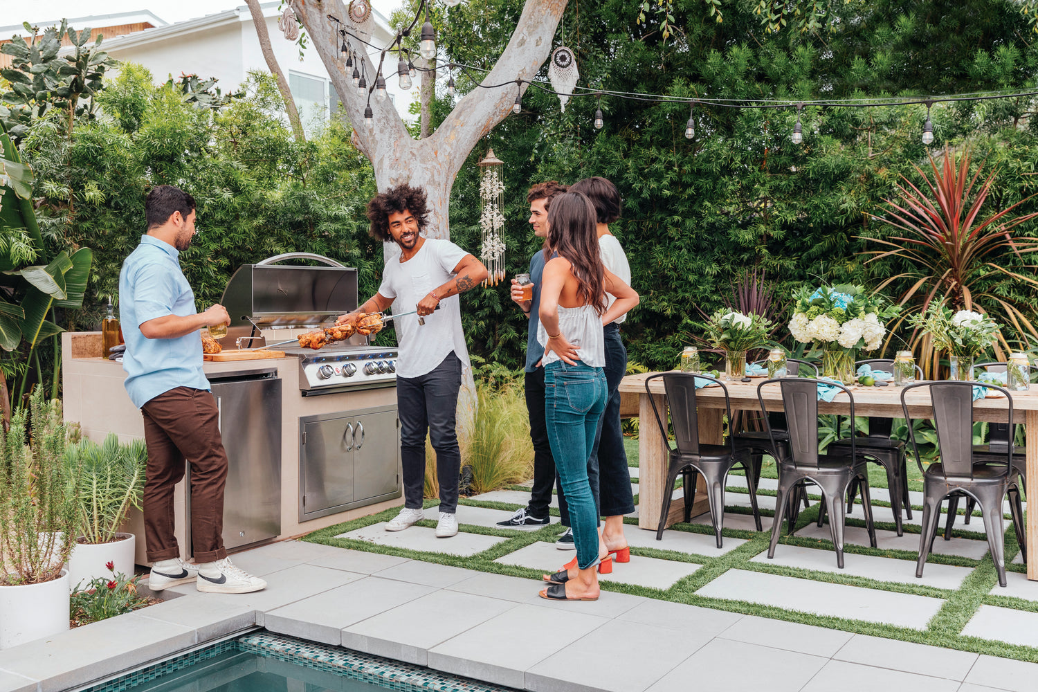 Enhance Your Outdoor Kitchen with Built-In Propane Grills