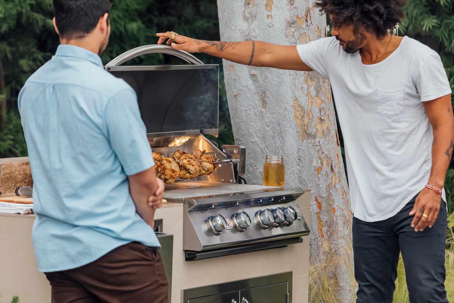 Elevate Your Outdoor Culinary Haven with Built In Natural Gas Grills