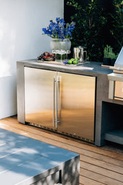 Summerset Deluxe Outdoor Refrigerator - 24" Compact Left-Hinge SSRFR-24D-R Refrigerator Summerset   