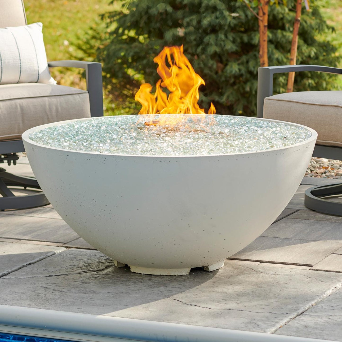 The Outdoor GreatRoom Company White Cove Edge 42" Round Gas Fire Pit Bowl (CV-30EWHT) Fire Bowls The Outdoor GreatRoom Company   