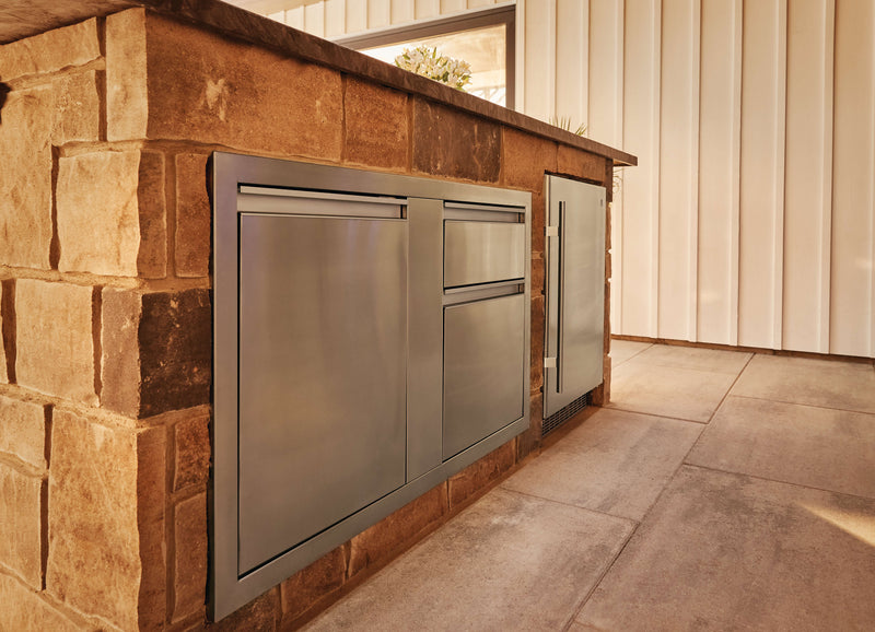 Napoleon Outdoor Rated Stainless Steel Fridge, 5.5 cu ft Refrigerator Napoleon   